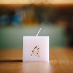 "Ніжність магнолії", свічка-куб з ароматом магнолії та бергамоту