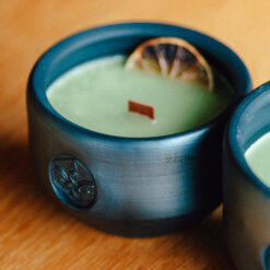 "Лимонна вербена", свічка в кераміці з ароматом вербени та імбиру