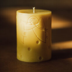 Свічка з бджолиного воску "Янголи"