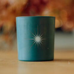 Свічка "Різдвяна" із соєвого воску з ароматом "ялівець та апельсин"